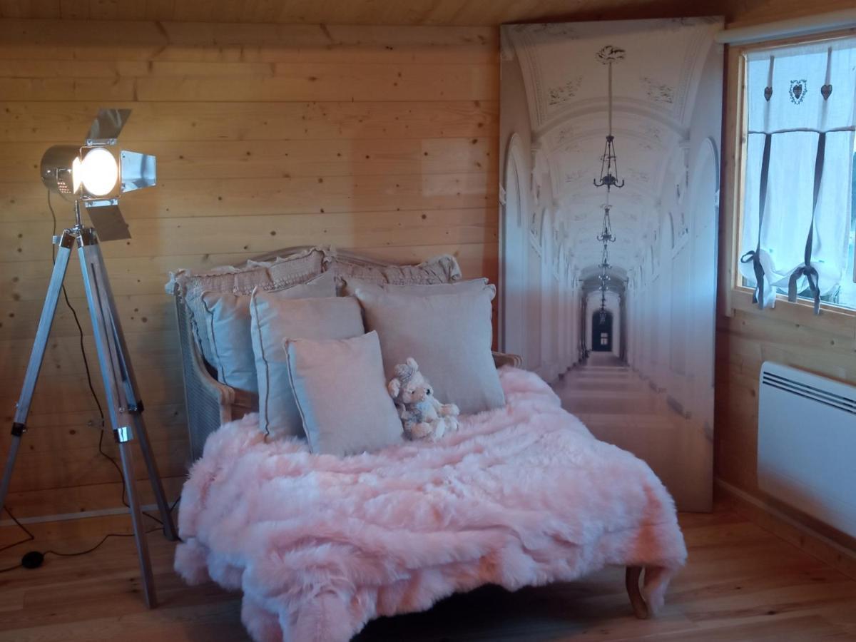 Chambre Studio Photo Chalet Sdb Partagee A Proximite Chavagne Zewnętrze zdjęcie