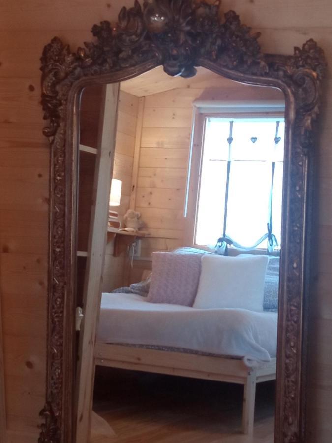 Chambre Studio Photo Chalet Sdb Partagee A Proximite Chavagne Zewnętrze zdjęcie