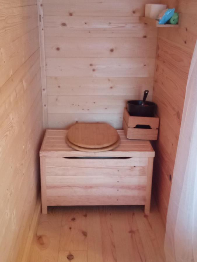 Chambre Studio Photo Chalet Sdb Partagee A Proximite Chavagne Zewnętrze zdjęcie