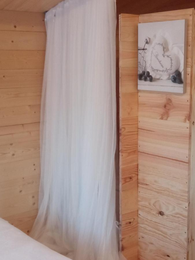 Chambre Studio Photo Chalet Sdb Partagee A Proximite Chavagne Zewnętrze zdjęcie