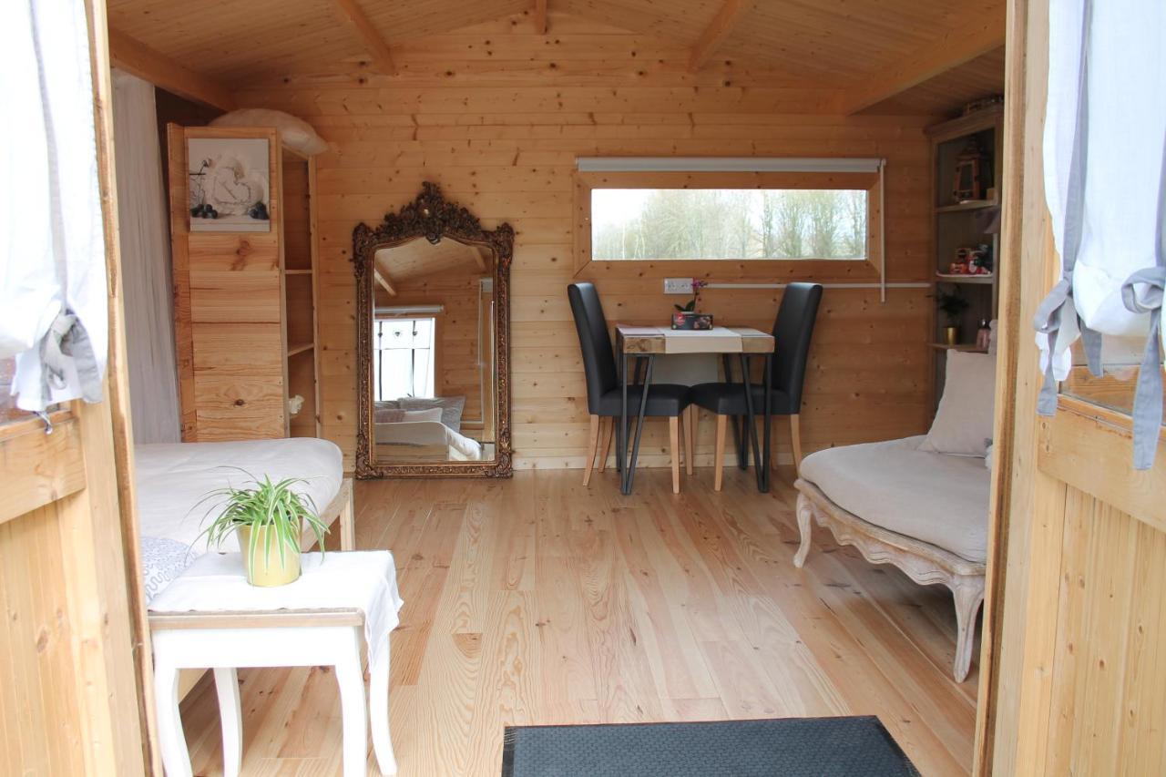 Chambre Studio Photo Chalet Sdb Partagee A Proximite Chavagne Zewnętrze zdjęcie